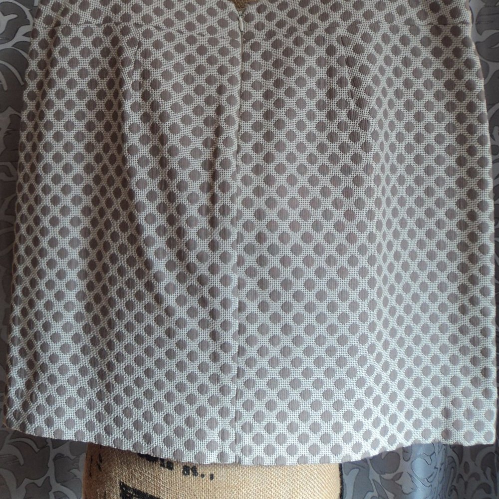Patterned Skirt - Picture 4 of 6